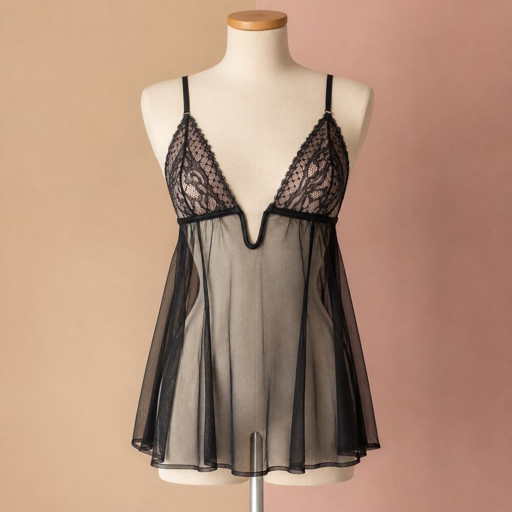 Victoria’s Secret Black Lace Sheer Mesh Babydoll Nightgown Lingerie M